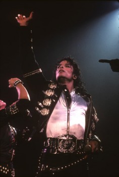 BAD TOUR VARIOUS  4018a3232550873