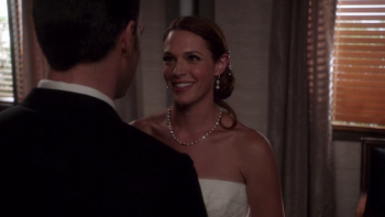 6x03 - Wedding in Red 4bc21b281992955