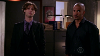 Criminal Minds : Beyond Borders Crossover CM S10e19 - Pilot 13d12a406034585