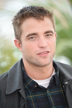 19 Mayo - Rob en el Photocall de Maps to the Stars en el Festival de Cine de Cannes 2014!!!! B949aa327499531