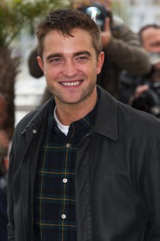 19 Mayo - Rob en el Photocall de Maps to the Stars en el Festival de Cine de Cannes 2014!!!! C44f7b327492979