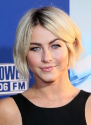 Julianne Hough @ Los Angeles Premiere 'Let's Be Cops' - Augu 6027f4343747500