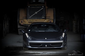 Séance photos Ferrari 458 Italia Grigio Silverstone D7975b352953078