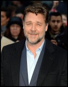 Расселл Кроу (Russell Crowe) 'Man of Steel' Premiere, Odeon Leicester Square, London, UK, 06.12.13 (61xHQ) 610405359755927