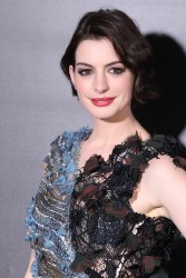 Anne Hathaway - 'Interstellar' premiere in NYC 11/3/14  2b0db8362366859