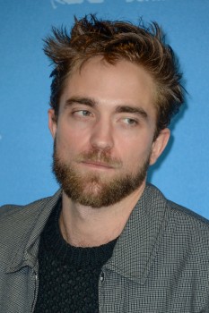 12 Marzo - Nuevas / Antiguas imágenes de Rob en la Berlinale, en HQ y UHQ!!! (Parte 1) B4a9d2395439741