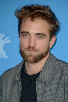 12 Marzo - Nuevas / Antiguas imágenes de Rob en la Berlinale, en HQ y UHQ!!! (Parte 1) C3d6a4395435977