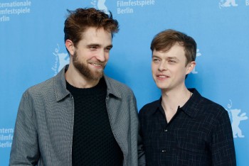 12 Marzo - Nuevas / Antiguas imágenes de Rob en la Berlinale, en HQ y UHQ!!! (Parte 1) E24423395434530
