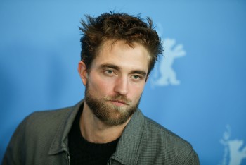 12 Marzo - Nuevas / Antiguas imágenes de Rob en la Berlinale, en HQ y UHQ!!! (Parte 1) 2f44c5395449163