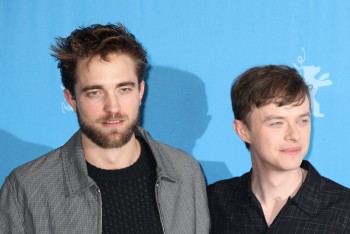 12 Marzo - Nuevas / Antiguas imágenes de Rob en la Berlinale, en HQ y UHQ!!! (Parte 1) Cf616c395453330