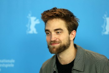 12 Marzo - Nuevas / Antiguas imágenes de Rob en la Berlinale, en HQ y UHQ!!! (Parte 1) D1259a395453102