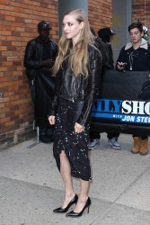 Amanda Seyfried - 'The Daily Show' (leaving) in NYC 03/17/20 A56dd8398042145