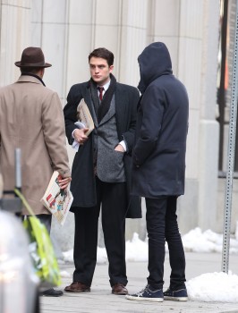 15 Marzo - Nuevas fotos de Rob en el set de "Life" !!!! 6510ea314521418