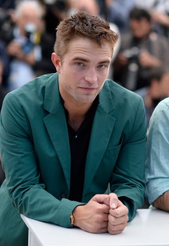 18 Mayo - Rob en el Photocall de "The Rover" en Cannes!!! 91b96f327301401