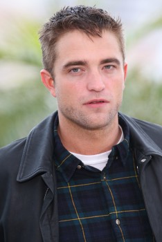 19 Mayo - Rob en el Photocall de Maps to the Stars en el Festival de Cine de Cannes 2014!!!! 166139327489041