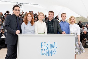 19 Mayo - Rob en el Photocall de Maps to the Stars en el Festival de Cine de Cannes 2014!!!! C2a453327481931