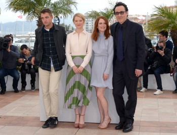 19 Mayo - Rob en el Photocall de Maps to the Stars en el Festival de Cine de Cannes 2014!!!! D00018327486693