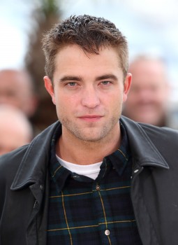 19 Mayo - Rob en el Photocall de Maps to the Stars en el Festival de Cine de Cannes 2014!!!! D08d73327487021