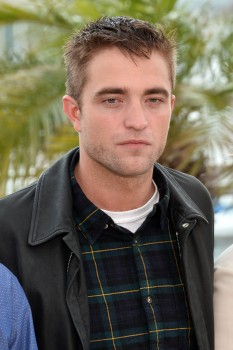 19 Mayo - Rob en el Photocall de Maps to the Stars en el Festival de Cine de Cannes 2014!!!! 14754c327499683