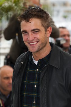 19 Mayo - Rob en el Photocall de Maps to the Stars en el Festival de Cine de Cannes 2014!!!! 3e8510327499366