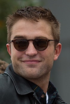 19 Mayo - Rob en el Photocall de Maps to the Stars en el Festival de Cine de Cannes 2014!!!! 783258327498456