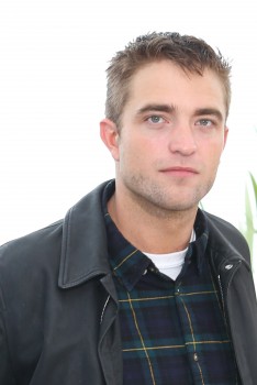 19 Mayo - Rob en el Photocall de Maps to the Stars en el Festival de Cine de Cannes 2014!!!! 8ecd03327496822