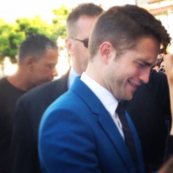 13 Junio - Más de Rob en la Premiere de The Rover en LA!!! E4517b332772856