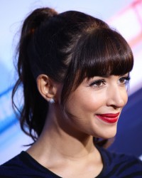 Hannah Simone @ Los Angeles Premiere 'Let's Be Cops' - Augus Fda42c343744982