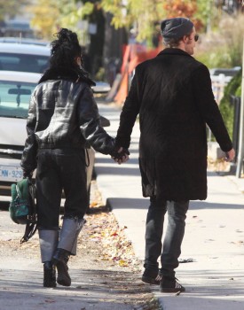 3 Noviembre - Nuevas fotos HQ de Rob y FKA Twigs en Toronto ayer!!! ( 2 Noviembre) * AÑADIDAS + IMÁGENES * 639016362053235