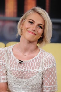 Julianne Hough appears on "Good Day New York" on Fox 5, 01/1 E2fb1c382073038