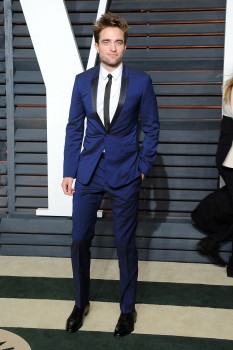 24 Febrero - Más imágenes de Rob y sus amigos en la fiesta de los Oscars de Vanity Fair!!! (22 Febrero) C0fd40392574029