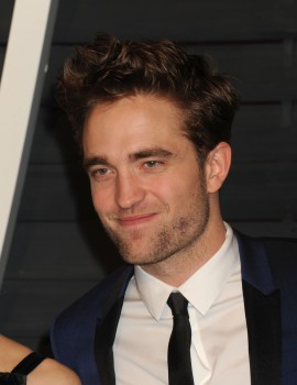 24 Febrero - Más imágenes de Rob y sus amigos en la fiesta de los Oscars de Vanity Fair!!! (22 Febrero) Dabfb8392577978