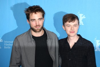 12 Marzo - Nuevas / Antiguas imágenes de Rob en la Berlinale, en HQ y UHQ!!! (Parte 1) B3e373395433976