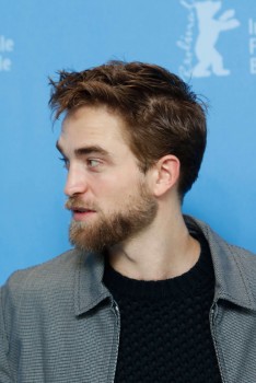 12 Marzo - Nuevas / Antiguas imágenes de Rob en la Berlinale, en HQ y UHQ!!! (Parte 1) Ff5385395432491