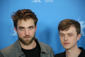 12 Marzo - Nuevas / Antiguas imágenes de Rob en la Berlinale, en HQ y UHQ!!! (Parte 1) Bf4459395448318