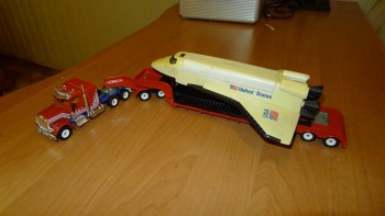 Peterbilt Tieflader mit Space Shuttle siku 4016 89629c298898232