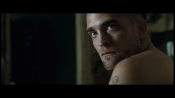 29 Enero - EXCLUSIVO: Primer Teaser Trailer de "The Rover"!!! (Poster, Nuevo Still + Capturas) 2c8d78304783851