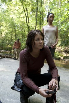 Photos promos saison 4 The Walking Dead - Page 3 61b068309542741