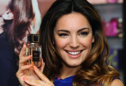 Kelly Brook 1c3b7d314897822