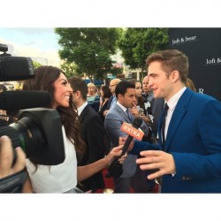 13 Junio - Más de Rob en la Premiere de The Rover en LA!!! Ecf5c2332797115