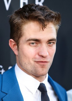 16 Junio - Rob en la Alfombra Roja de la Premiere de The Rover en LA - Parte 2!!!! 2b3650333024205