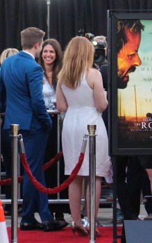 29 Junio - Más de 190 Fan Fotos de Rob de la premiere de "The Rover"!!! 1cdfa5335010559