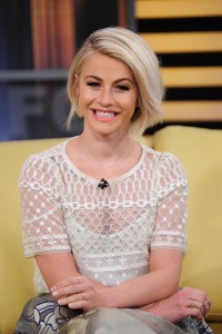 Julianne Hough appears on "Good Day New York" on Fox 5, 01/1 3541d5382073007