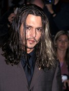 Джонни Депп (Johnny Depp) Blow Premiere (Hollywood, March 29, 2001) (59xHQ) F28bf9387966725