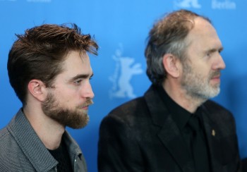 12 Marzo - Nuevas / Antiguas imágenes de Rob en la Berlinale, en HQ y UHQ!!! (Parte 1) Aa61e2395438967