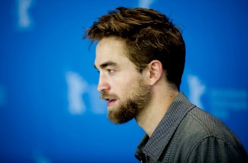 12 Marzo - Nuevas / Antiguas imágenes de Rob en la Berlinale, en HQ y UHQ!!! (Parte 1) 53ee52395451684