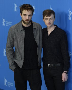 12 Marzo - Nuevas / Antiguas imágenes de Rob en la Berlinale, en HQ y UHQ!!! (Parte 1) F26457395452686