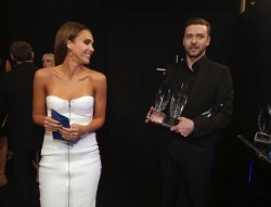 Jessica Alba - 40th Annual People's Choice Awards in LA 1/8/ B78a25299866810