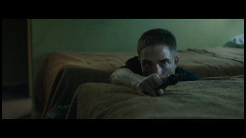 29 Enero - EXCLUSIVO: Primer Teaser Trailer de "The Rover"!!! (Poster, Nuevo Still + Capturas) 43284b304784212