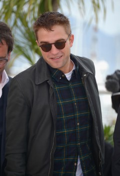 19 Mayo - Rob en el Photocall de Maps to the Stars en el Festival de Cine de Cannes 2014!!!! F37a54327486893